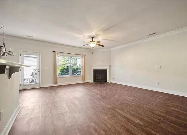 Building Photo - 13276 Warrensville Cove