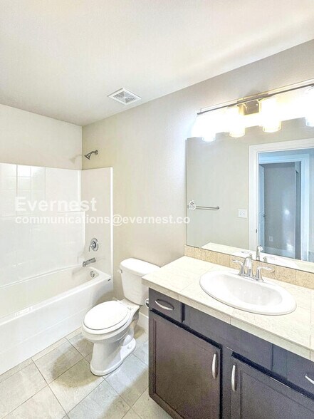 Building Photo - 14830 16th Pl W