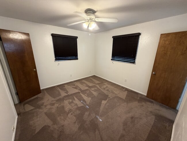 Building Photo - 56 Ridgecrest Dr