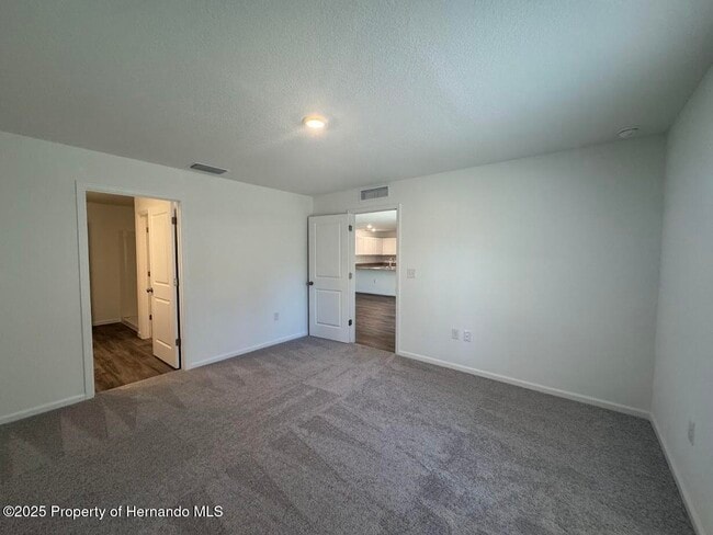 Building Photo - 9610 N San Jose Way