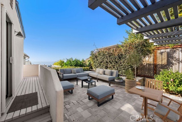 Building Photo - 170 McAulay Pl