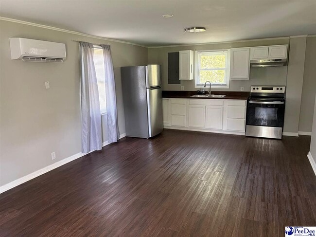 Building Photo - 125 Palmetto Rd