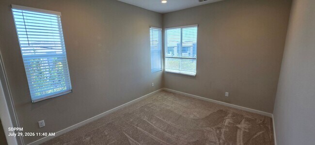Building Photo - 4S RANCH/ DEL SUR - SAN DIEGO -  Very Nice 4 Bedroom / 4 Bath House.  AVAILABLE NOW!