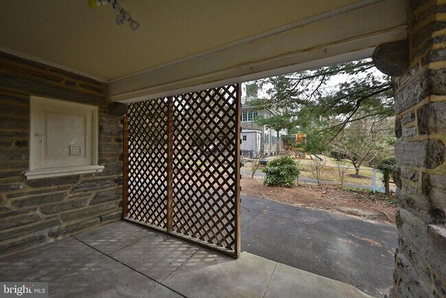 Building Photo - 6610 Wissahickon Ave
