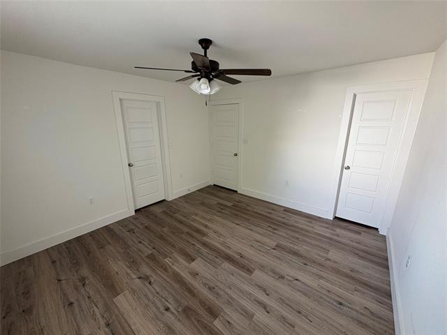 Building Photo - 402 Garrett Ct