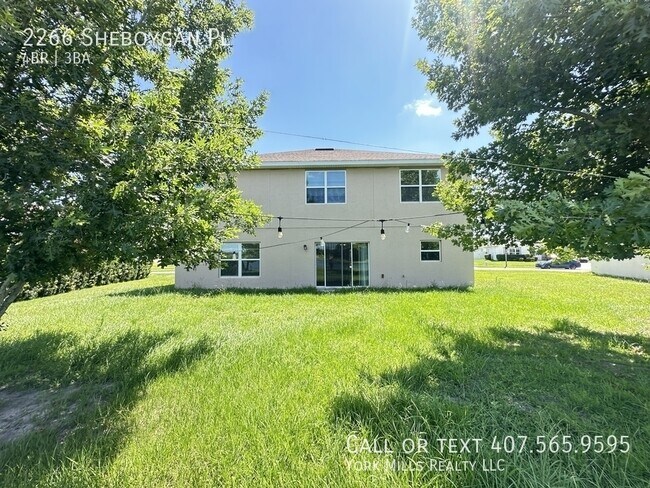 Building Photo - 2266 Sheboygan Pl