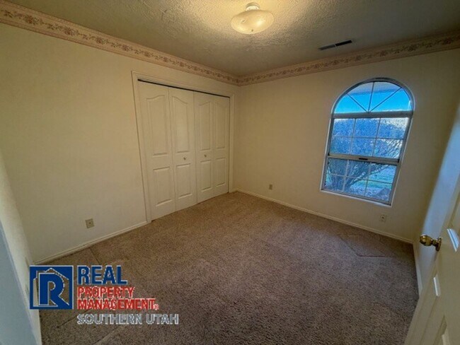 Building Photo - 3 Bed / 2 Bath Home for Rent in Santa Clara