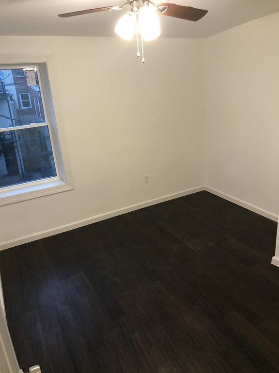 Building Photo - 1711 Latrobe St