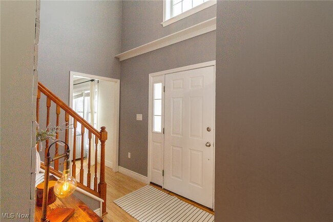 Building Photo - 889 Holborn Rd