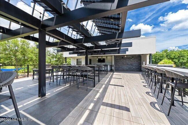 Building Photo - 10300 Silverbrook Trl