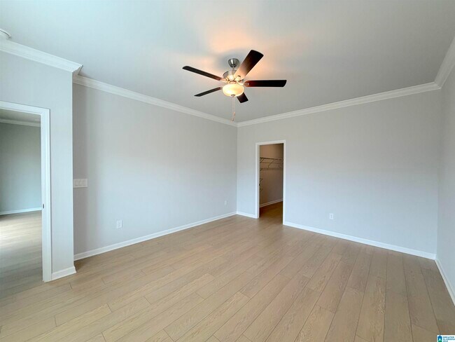 Building Photo - 204 Stockyard Cir