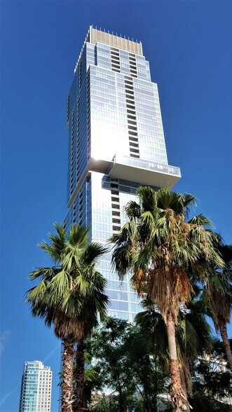 Building Photo - 301 West Ave.