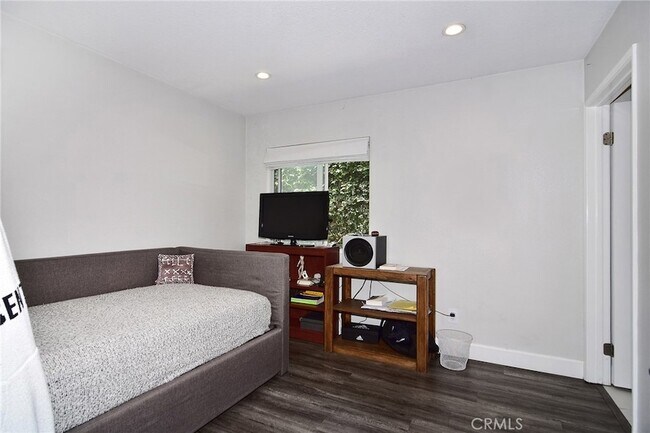 Building Photo - 24574 Overland Dr