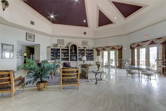 Building Photo - 9750 Lake Chase Island Way