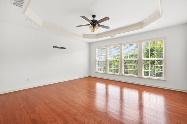 Building Photo - 585 Marylebone Dr