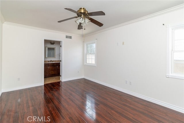 Building Photo - 10610 Nassau Ave