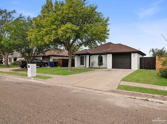 Building Photo - 5810 S 28th Ln
