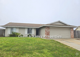 Building Photo - Salinas Home for RENT!!!