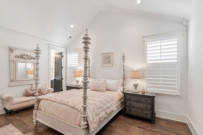 Building Photo - 59 Brookwood Terrace