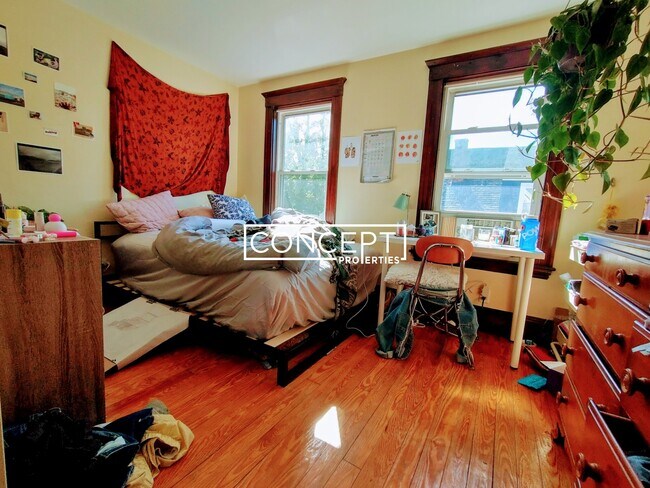 Building Photo - 89 Winthrop St