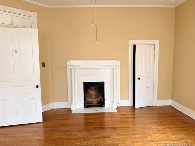 Building Photo - 1201 Clark St