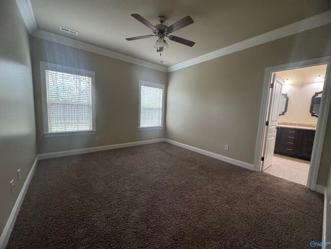 Building Photo - 101 Somerset Park Dr