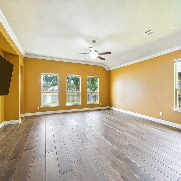 Building Photo - 25218 Lockspur Dr