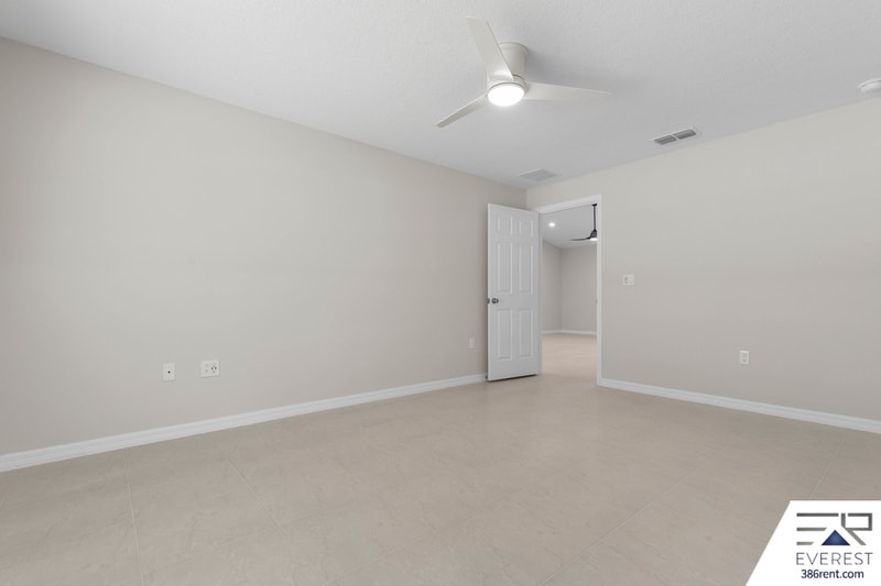 Building Photo - 14 Llovera Pl
