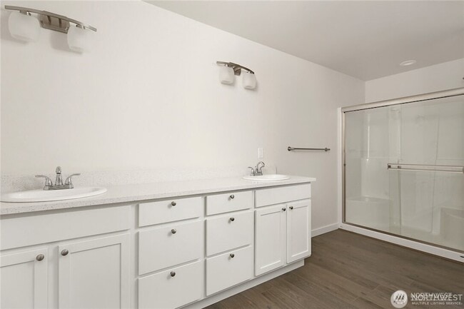 Building Photo - 319 Whitetail Lp