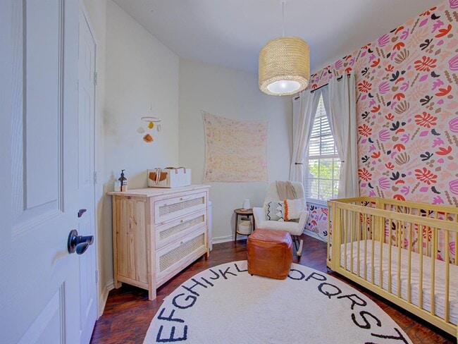 Building Photo - 9928 Aly May Dr