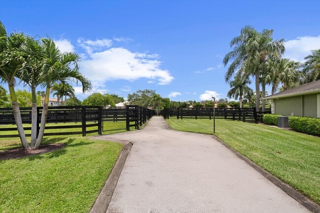 Building Photo - 14410 Equestrian Way