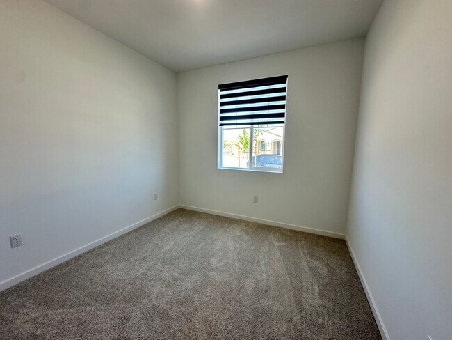 Building Photo - Brand New Home In Menifee with Backyard!