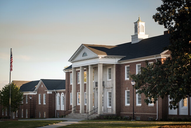 Building Photo - Taylor Village