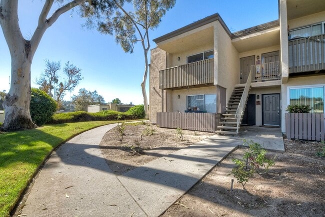 Building Photo - Gated Community - Ready To Go