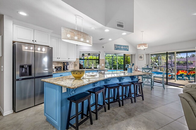 Building Photo - Furnished 4BR Waterfront Pool Home in Cape...
