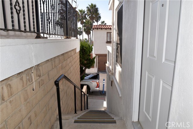 Building Photo - 119 Coronado Ln