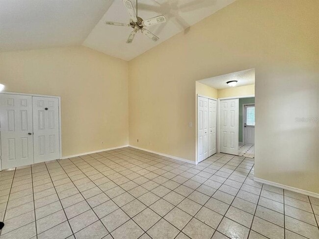 Building Photo - 5333 Casa Nueva Dr