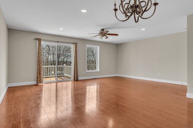 Building Photo - 15 Freedom Way