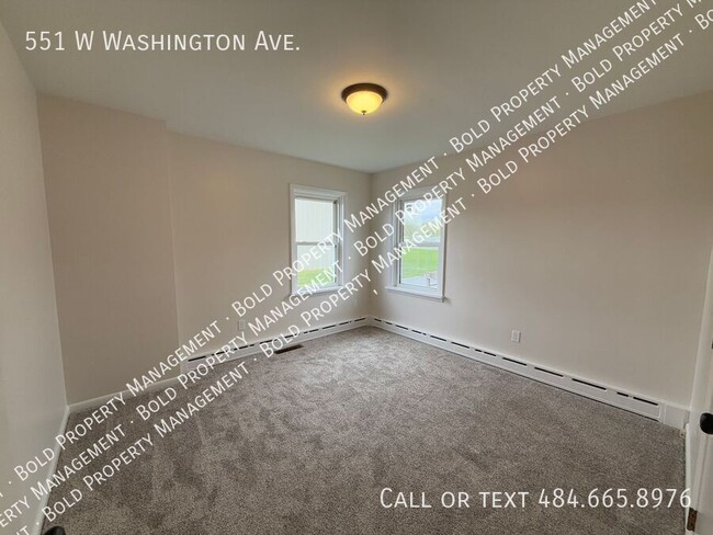 Building Photo - 551 W Washington Ave