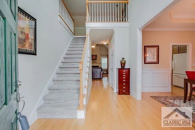 Building Photo - 1190 Brookshire Dr