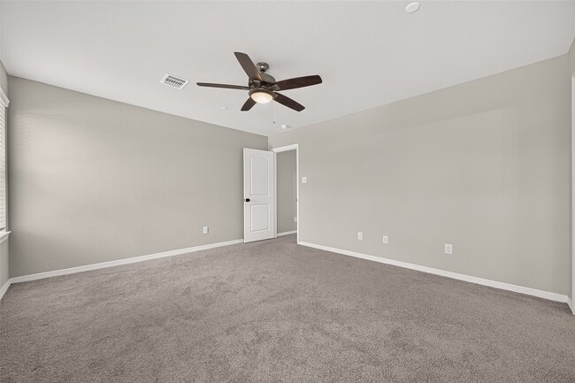 Building Photo - 8033 Scanlan Trl