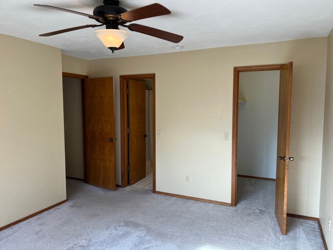 Building Photo - Soaring Ceilings in Lakewood Village Duplex