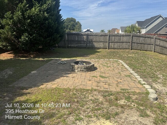 Building Photo - 394 Heathrow Drive