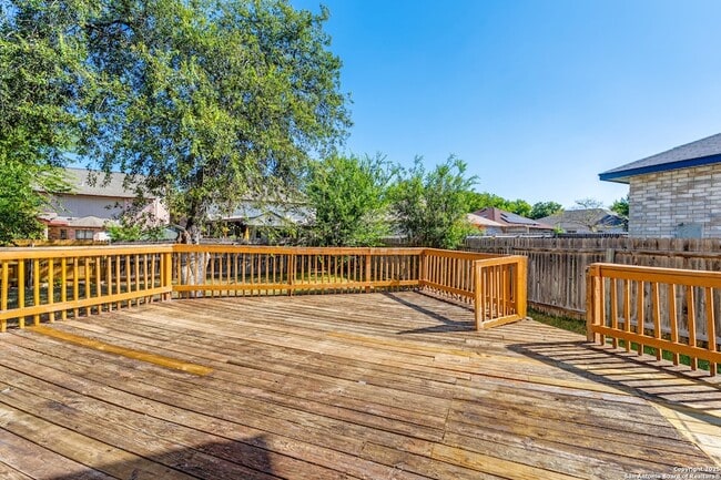 Building Photo - 9631 Hillside Trail