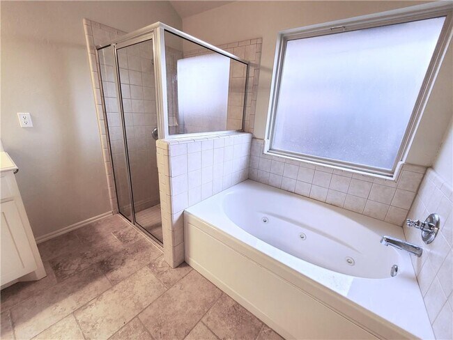 Building Photo - 3012 NW 191st St