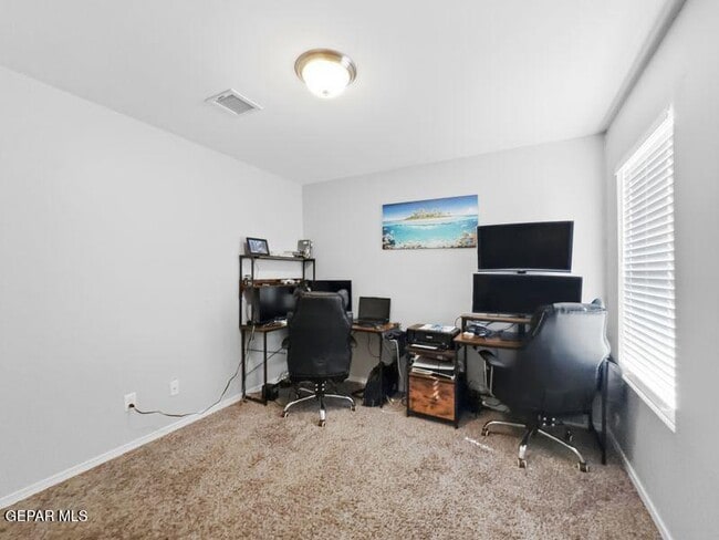 Building Photo - 13828 Summer Story Ave