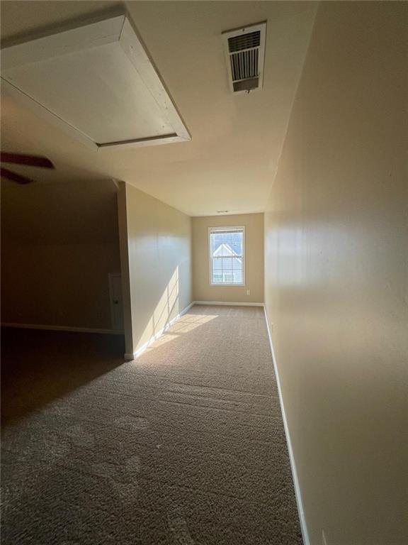 Building Photo - 282 Village Dr