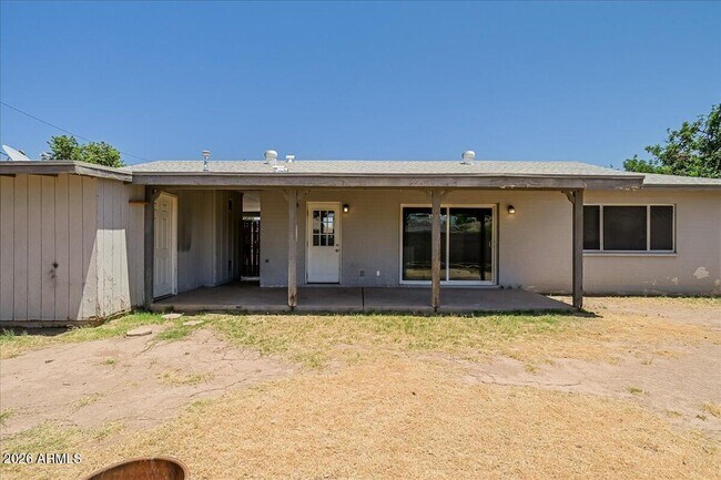 Building Photo - 536 N Cheri Lynn Dr