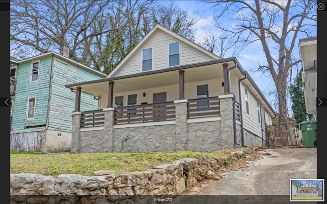 Building Photo - 966 Ashby Grove SW