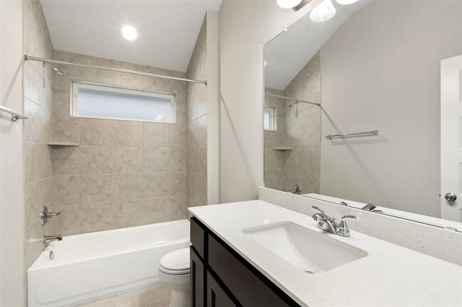 Building Photo - 148 Living Reef Dr